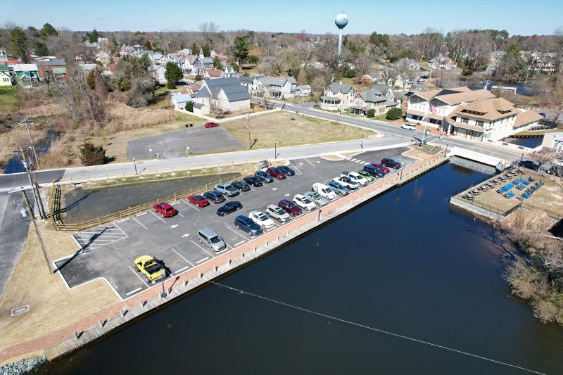 Milton council approves lease for parking at museum